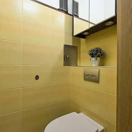 Urban Nest - Sonaty 6c ורשה